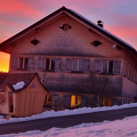 Ferienwohnung Schoenenbuehl Гіттізау Екстер'єр фото